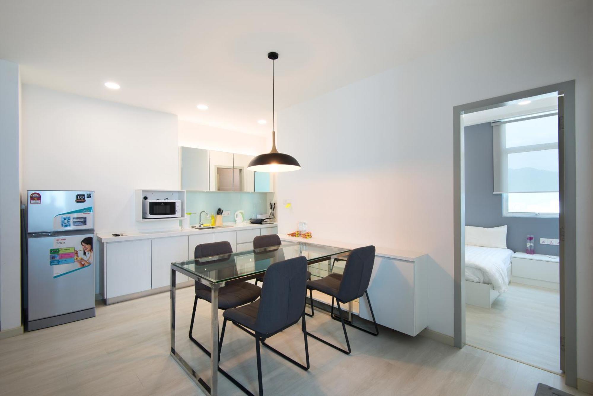 Straits Garden Suites By The Homestay Helper George Town Buitenkant foto